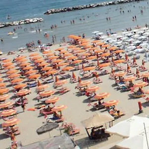 Elisir 4*, Rimini Italie
